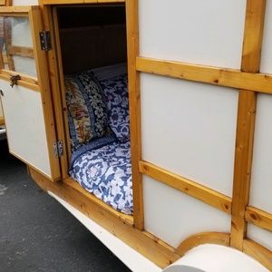 Meet your Posher, Betty